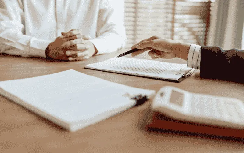 Who Pays Personal Injury Claims in a Car Accident ?